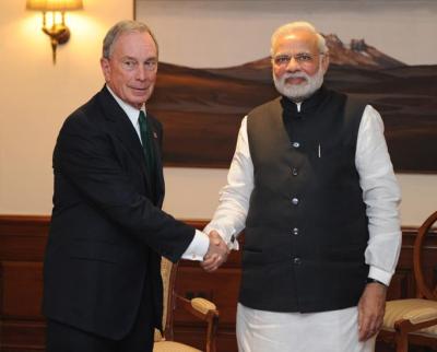 Modi likes foreigners (white guy: not a lawyer)