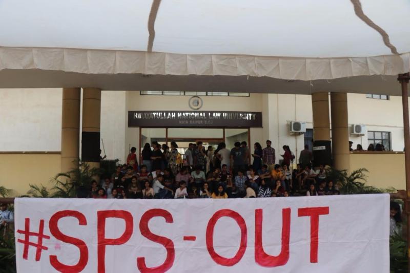 HNLU protests against SPS