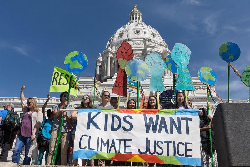 A well-oiled justice system & climate? Not incompatible